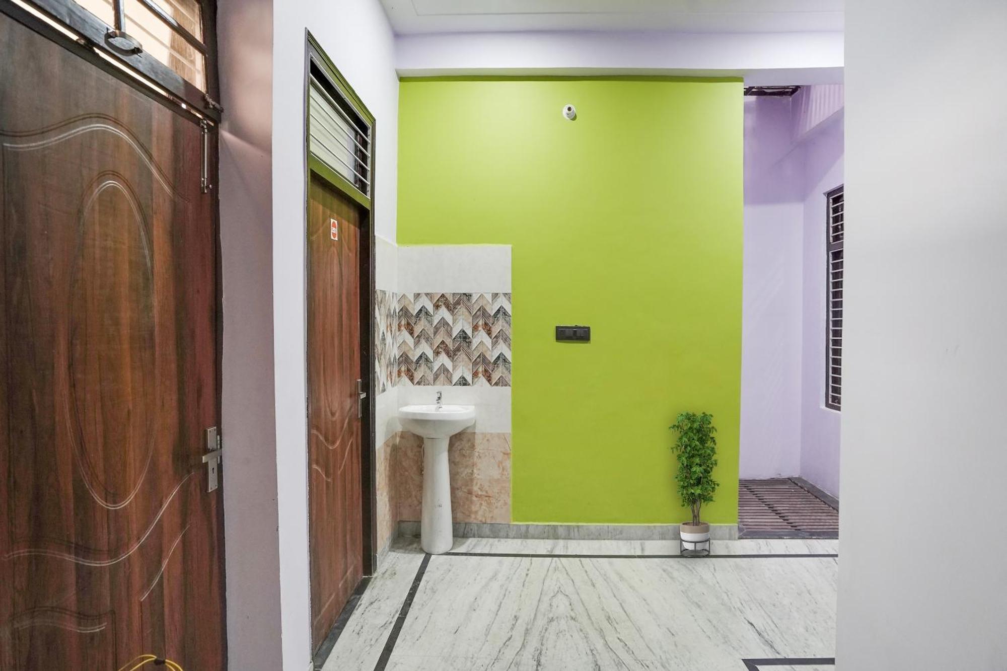 Hotel O Ayurma Inn Chinhat Exterior photo